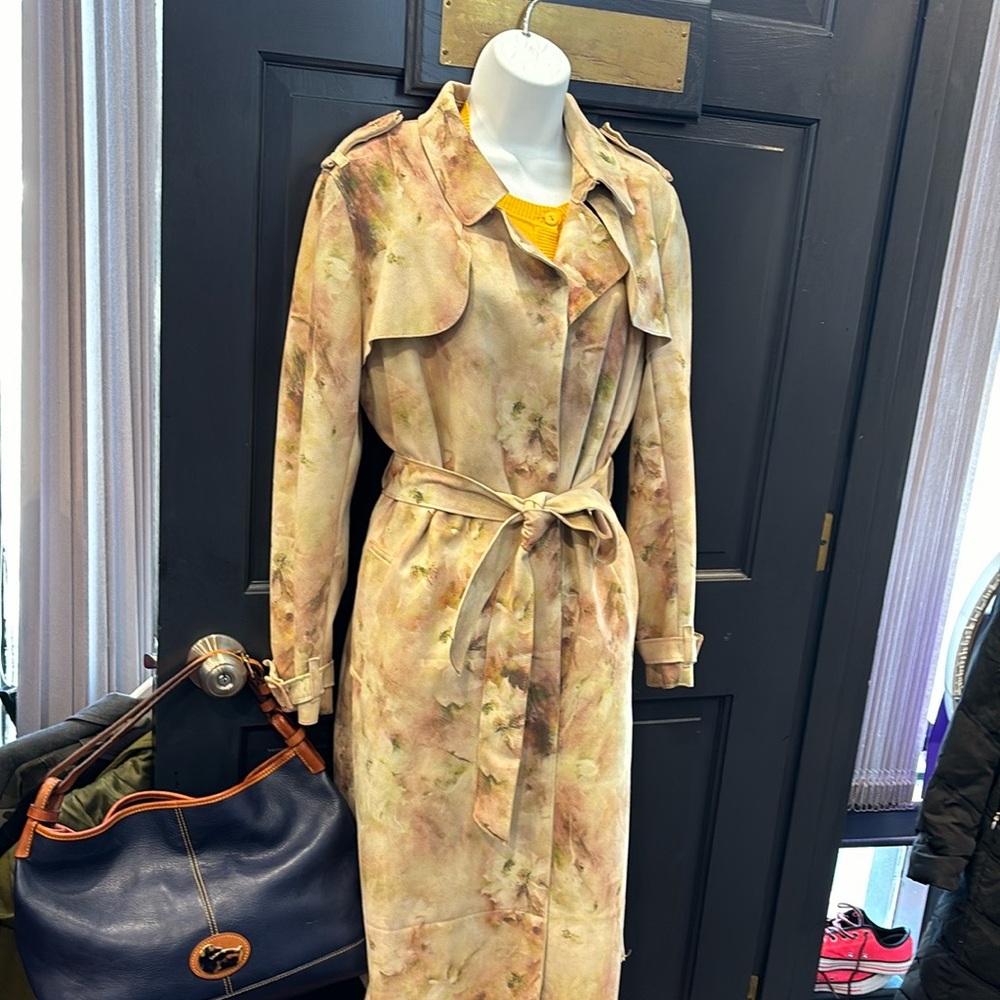 Sold offsite Trench coat heat pink flowers